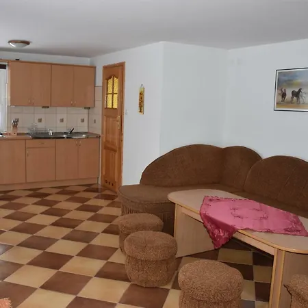 Konsko Sigla Holiday home *